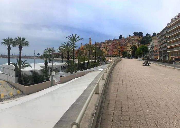 Etoile De Mer - Menton, Garavan
